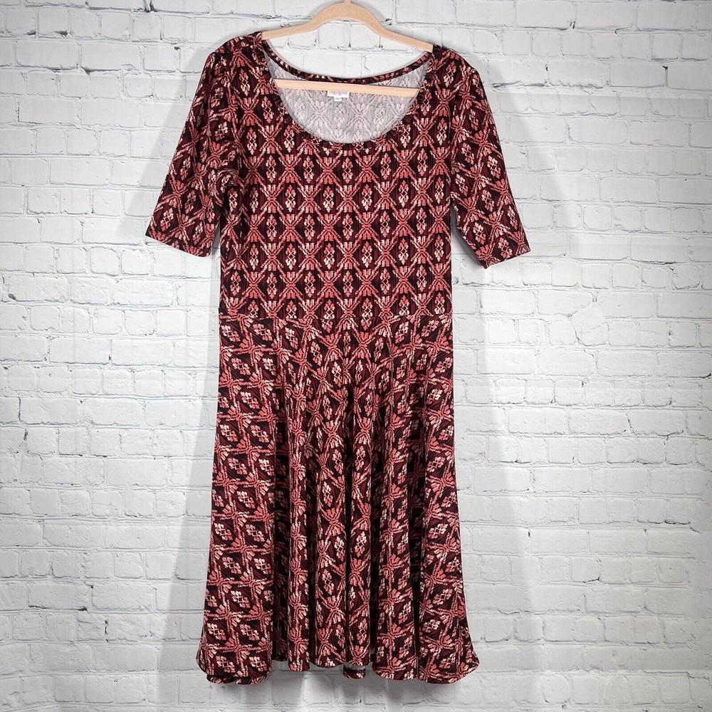 LuLaRoe Dress Dress XL Fit Flare Artsy Munroe Pink Red Skater Stretch